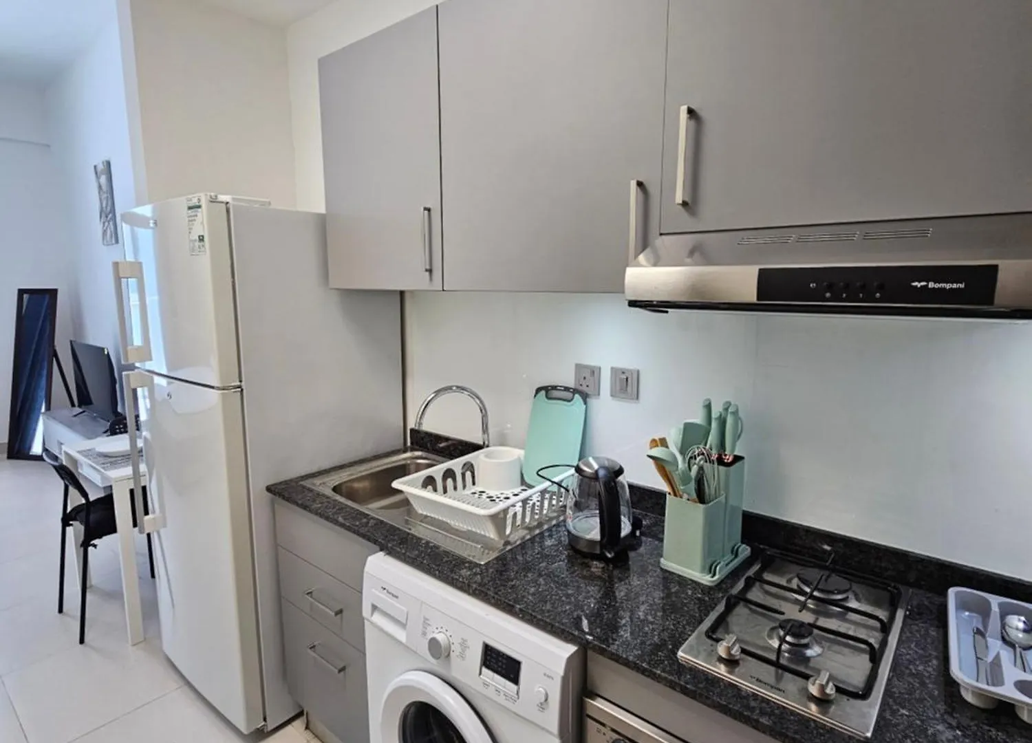 Cozy Studio Apartment Al Furjan Dubai United Arab Emirates